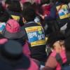 -3월 24일 오후 서울 광화문광장에서 2만여 노동자가 ‘최저임금 1만원, 비정규직 철폐, 구조조정 저지, 재벌개혁 3.24 전국노동자대회’에서 구호를 외치고 있다.