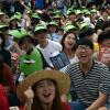 - 8월 11일 서울역광장에서 전국교육대학생연합이 주최한 ‘교육여건 개선과 공교육 정상화를 촉구하는 전국교육대학생 총궐기’ 집회가 열리고 있다. 
