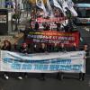 -사전대회를 마친 공공운수노조 조합원들이 ‘2018 전국노동자대회’가 열리는 서울 중구 태평로까지 행진을 하고 있다.
